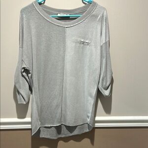 Women's Gray Top